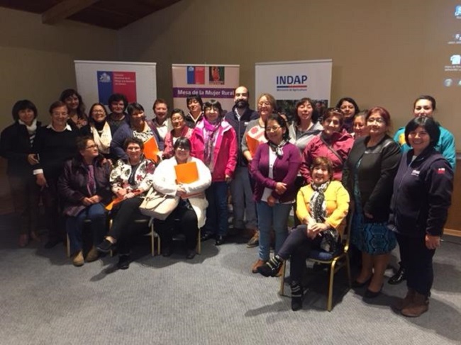 Mesa Ampliada de la Mujer Rural de INDAP Aysén reúne a más de 50