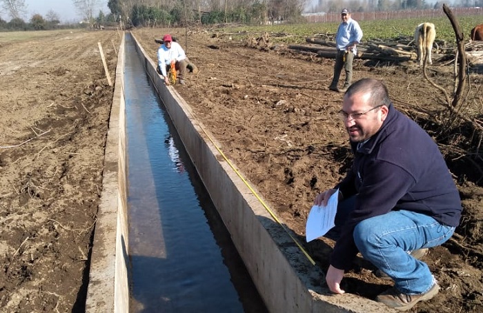 Agricultores de Longaví mejoran el canal Quinta Alto B gracias a