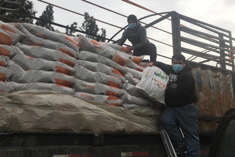 Entregan Fondo de Operación Anual a los microproductores Prodesal de la